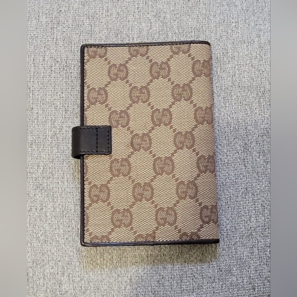 Gucci GG Canvas & Leather Wallet / Passport Holder + Gucci Dust Bag - EUC - Picture 3 of 12
